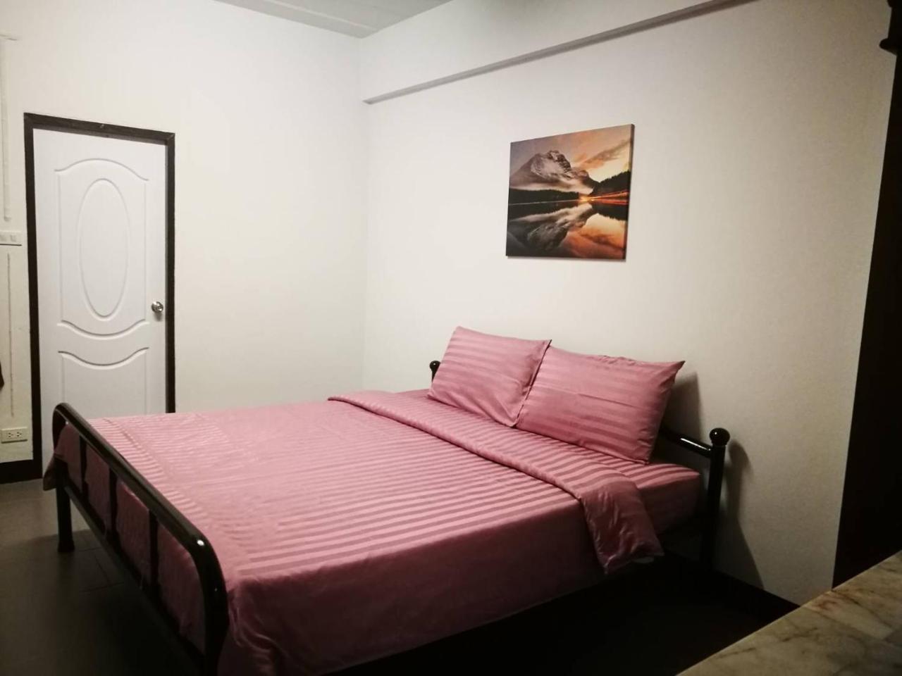 Duangdren Apartment Chiang Mai Zewnętrze zdjęcie